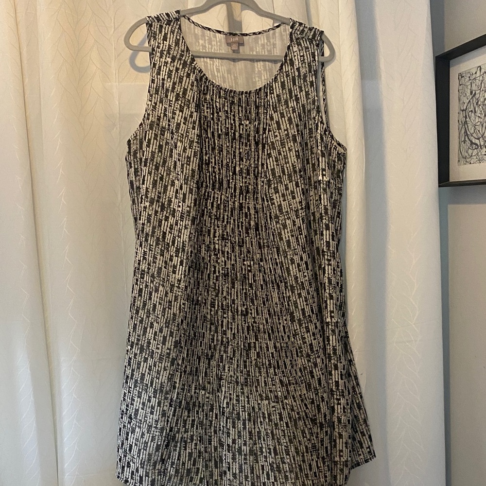J. Jill Monochrome Sleeveless Tunic